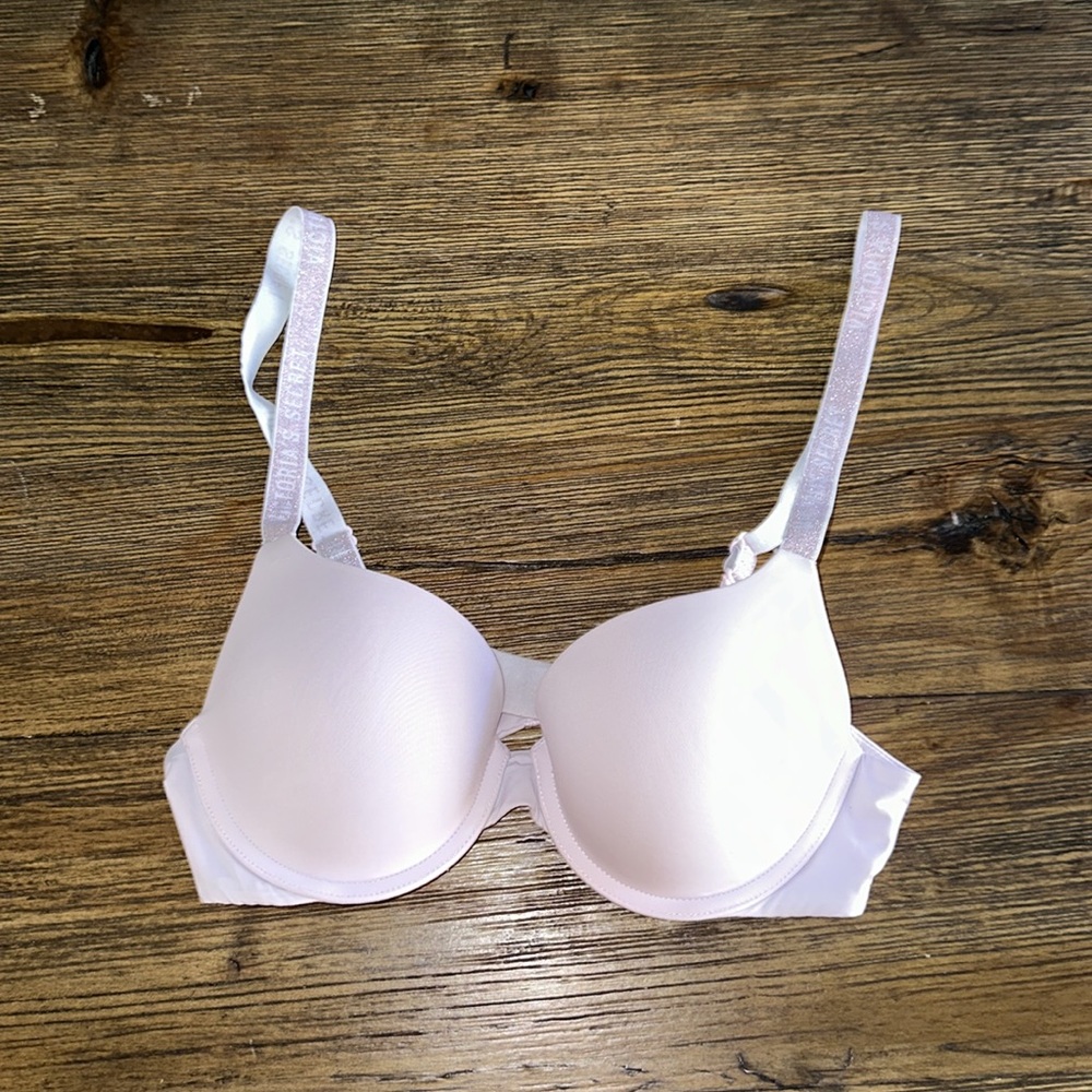 Victoria’s Secret pink padded and underwire bra, size 34B